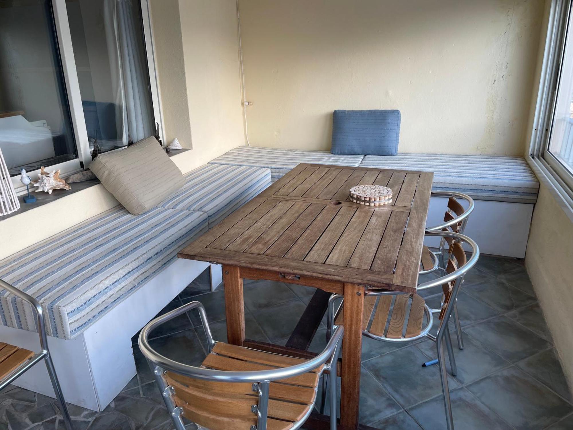 Sur Le Port Face A La Citadelle Apartment Bonifacio  Exterior photo